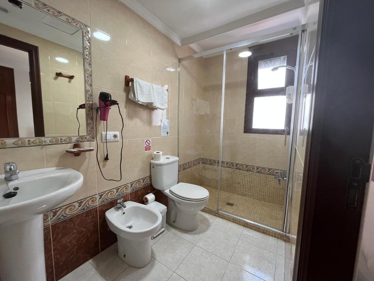 Hostel Conil Кониль-де-ла-Фронтера Экстерьер фото