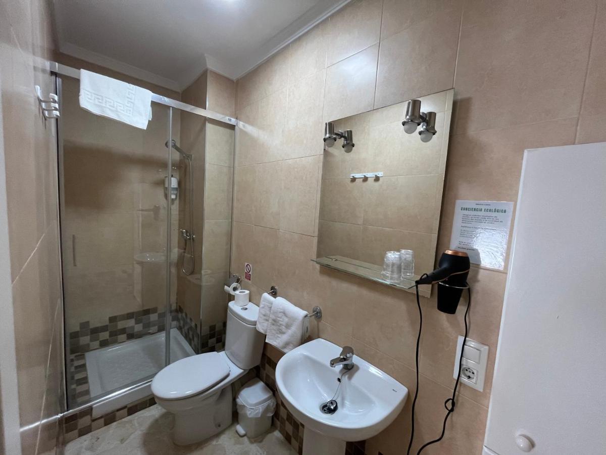 Hostel Conil Кониль-де-ла-Фронтера Экстерьер фото