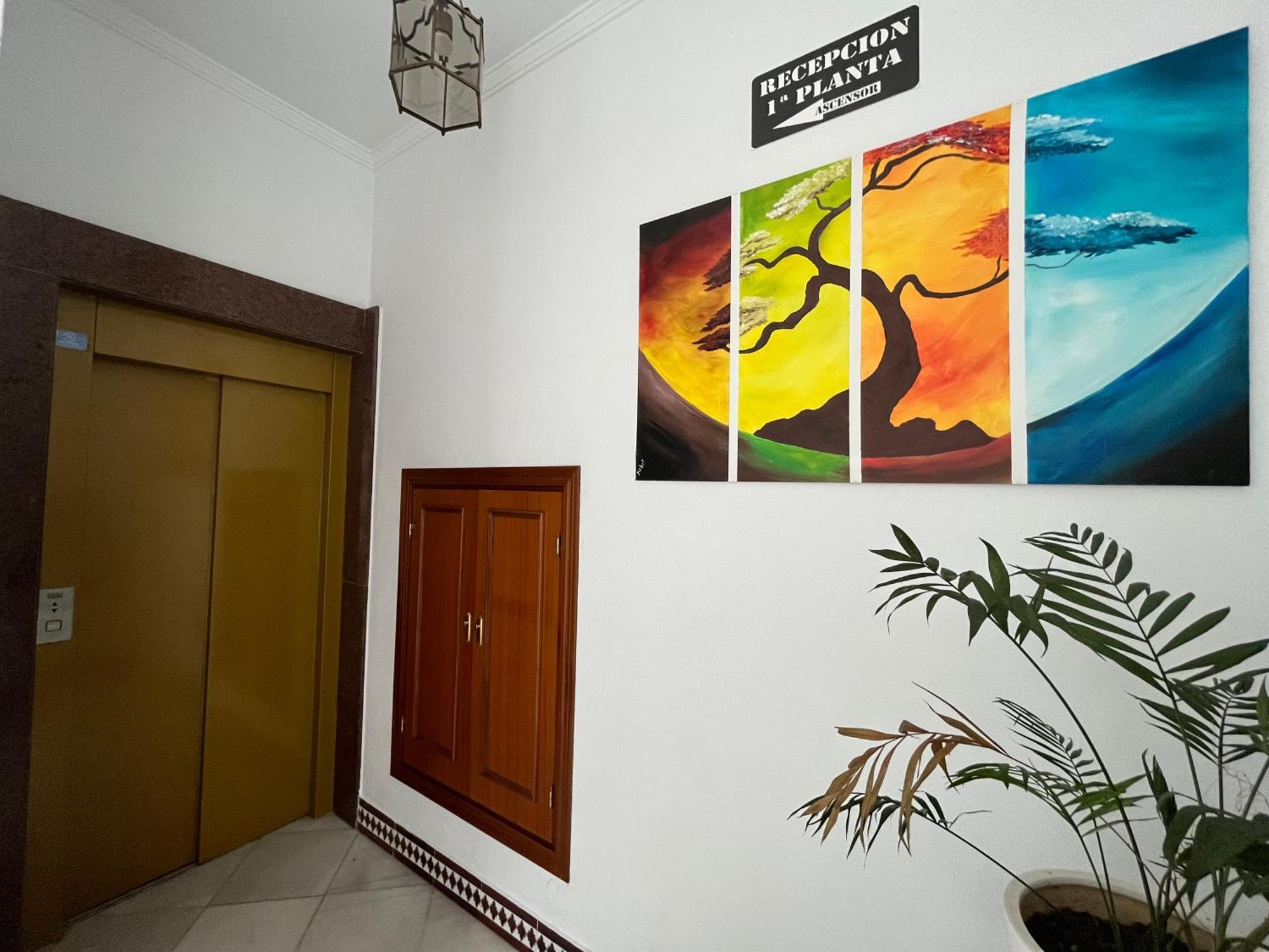 Hostel Conil Кониль-де-ла-Фронтера Экстерьер фото